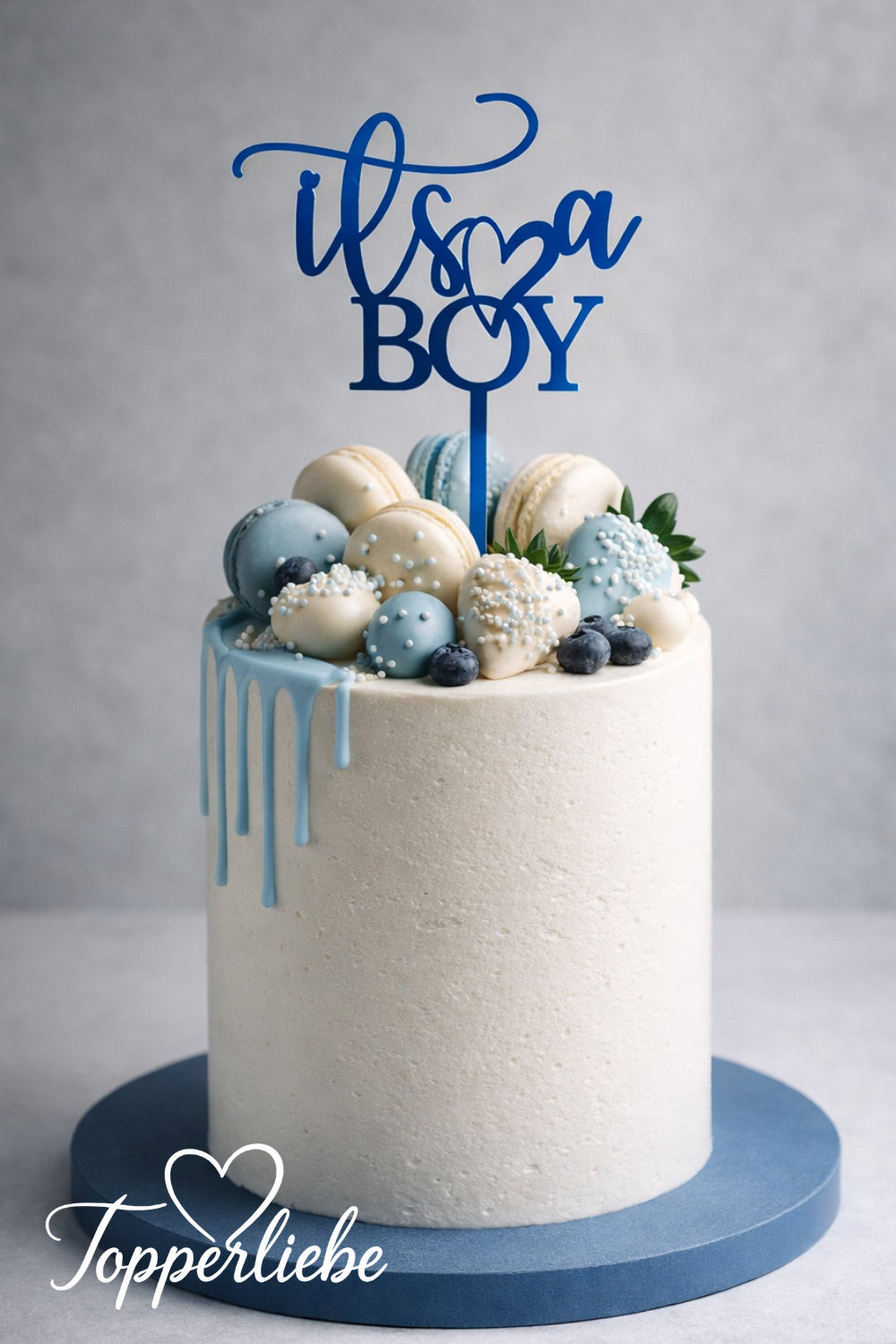 Torten Topper It’s a Boy mit Herz in Blau auf eleganter Babyparty Torte, Dekoration für Geburt oder Baby Shower Junge
