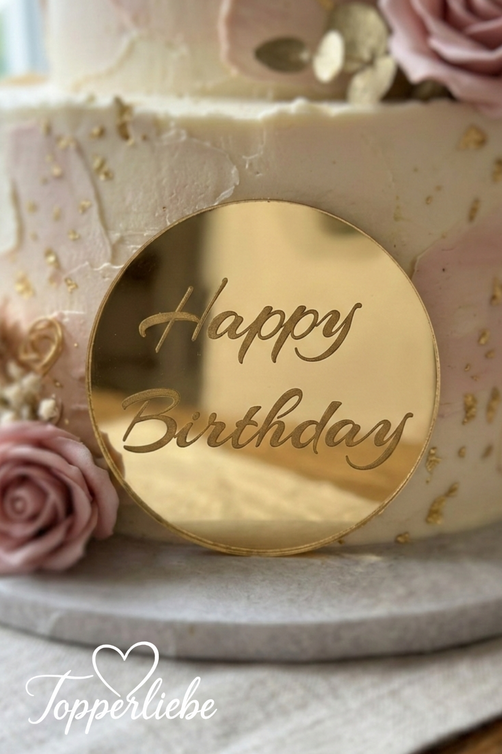 Minimalistisches Happy Birthday Cake Charm aus Spiegelacryl als elegante Dekoration für eine Geburtstagstorte