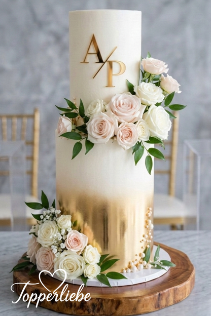 Monogramm Tortenstecker mit zwei Initialen und schräger Linie, personalisierte Tortendeko für Hochzeit