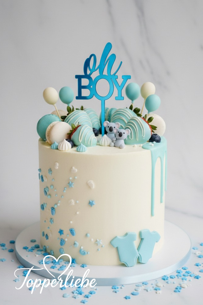 Torte mit „Oh Boy“ Topper in Blau – elegante Tortendeko für Babyshower oder Taufe eines Jungen, hergestellt von Topperliebe.