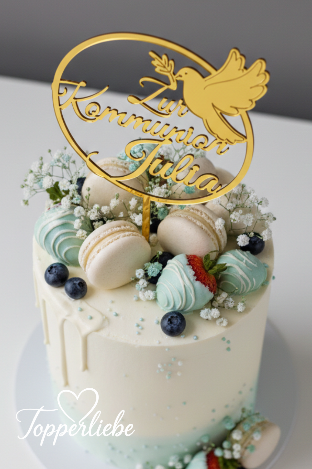 Personalisierter Cake Topper zur Kommunion mit Name und Taube im Kreis – Detailansicht

